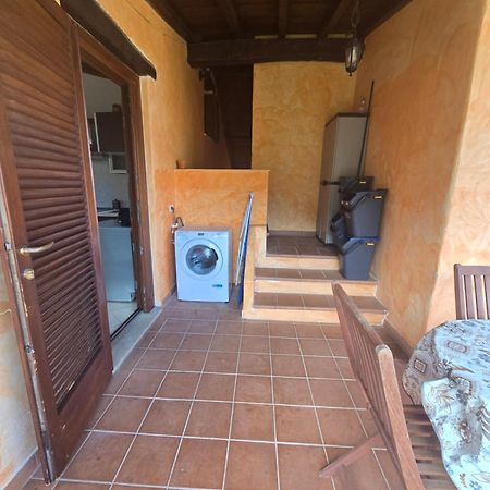 Trilocale Climatizzato L'Oleandro Tanaunella Ngoại thất bức ảnh
